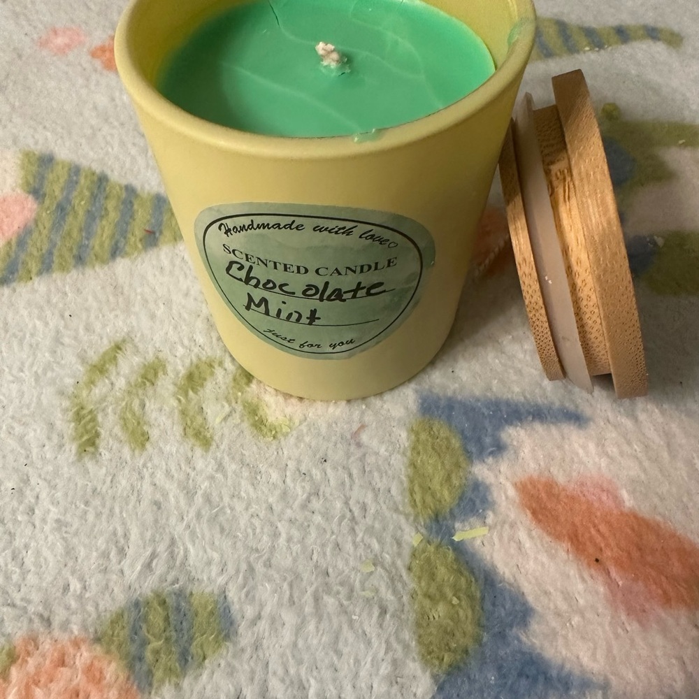 Candles - Picture 6 of 16